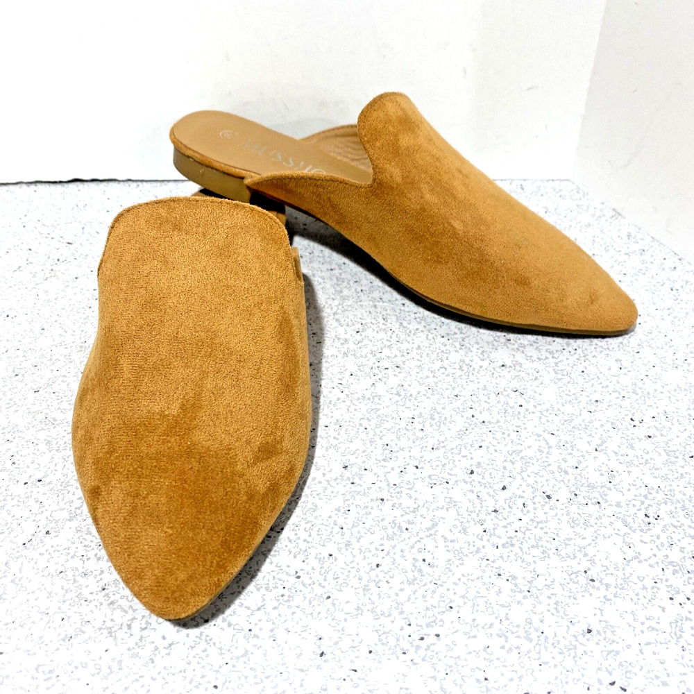 Musshoe Casual Shoes US 6M Slip On Mules Slides Mustard Tan Faux Suede Chic